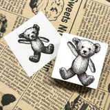 パティシエハリネズミ スタンプ 30×30mm 丸箱 テディベアママ マッチ箱 かわいい おしゃれ プレゼントボックス 帽子箱 ハットボックス くま ぬいぐるみ テディベア びっくり箱