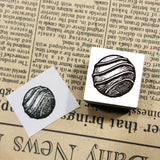 パティシエハリネズミ スタンプ 20×20mm 読書するタルトくん ぐうたらコロロ 丸チョコ 四角チョコ ハートチョコ しましまチョコ ぐうたらハリー ガチャガチャ 見上げるモカ テディベアのベビー