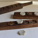 倉敷意匠 Classiky 落雁 箸置 白 93405 茶 93406 箸置き 牡丹 梅 鯛 かしわ 亀甲 ギフト おしゃれ 半磁器