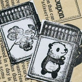 パティシエハリネズミ スタンプ 30×30mm 丸箱 テディベアママ マッチ箱 かわいい おしゃれ プレゼントボックス 帽子箱 ハットボックス くま ぬいぐるみ テディベア びっくり箱