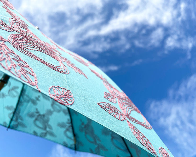 HiraTen ヒラテン 日傘 海とサンゴ 長傘 折りたたみ傘 刺繍 日本製 おしゃれ ギフト プレゼント 母の日 還暦祝い 縁起物 Parasol 82-208M52 F82-208M52