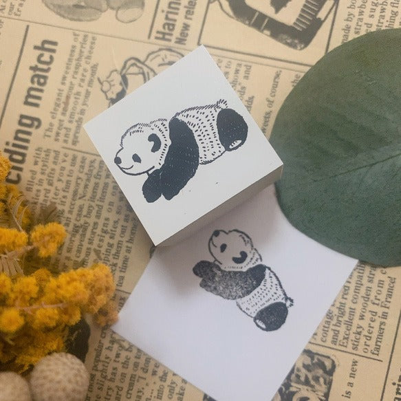 パティシエハリネズミ スタンプ 30×30mm ハリネズミのハリー 上半身 パンダのコロロ 寝転び 切り株 傘 クッキー缶 うさぎのモカ 角っこお花 うさぎ かわいい おしゃれ