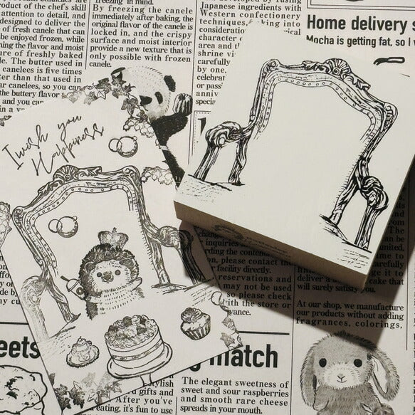 パティシエハリネズミ スタンプ 58×58mm 座り心地のいい椅子 パールのフレーム ブランコ タイプライター ハリー ガーベラ オーバルのお皿 お店のテーブル アンティークのドア 自転車でパンの配達