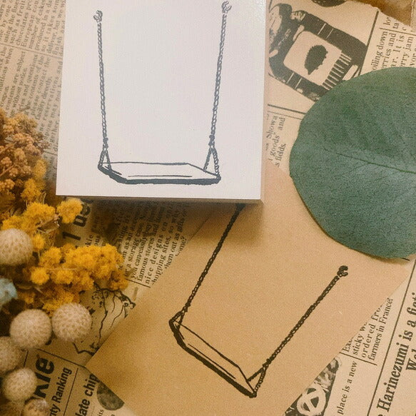 パティシエハリネズミ スタンプ 58×58mm 座り心地のいい椅子 パールのフレーム ブランコ タイプライター ハリー ガーベラ オーバルのお皿 お店のテーブル アンティークのドア 自転車でパンの配達