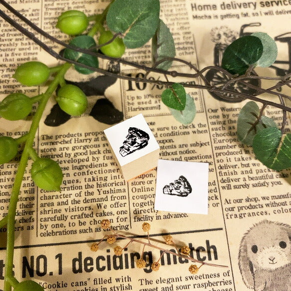 パティシエハリネズミ スタンプ 12×12mm お菓子 クッキー アップルパイ さくらんぼ ドーナツ キャンディ ショートケーキ ペンギン プレゼント 目玉焼き はかり 泡立て器 椅子 シマエナガ