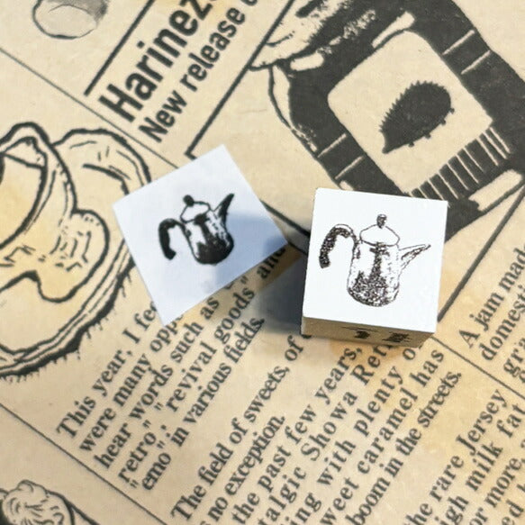 パティシエハリネズミ スタンプ 12×12mm ポット コーヒーサーバー 王冠 フラッペチーノ クラッカー ビール フレンチクルーラー チェリーカップケーキ いちごシュー チョコ シャボン玉 クッキー